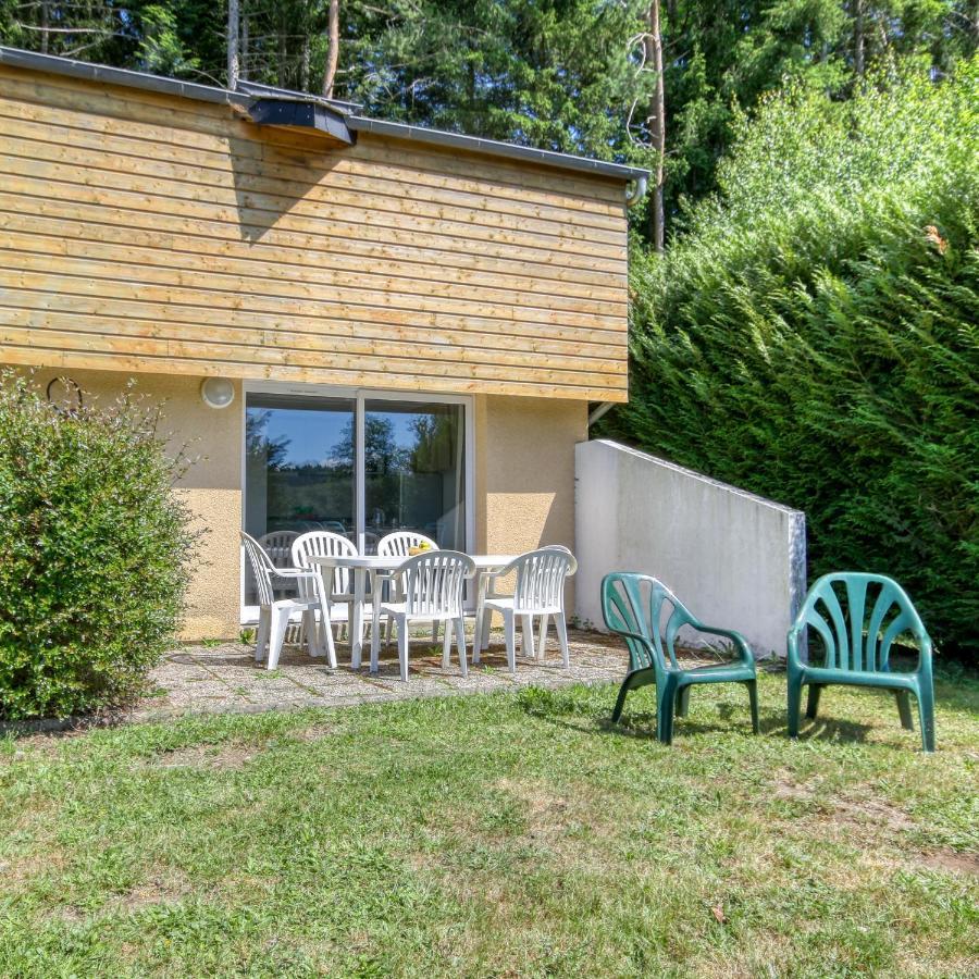 Hotel Vvf Correze Pays D'Eygurande Exterior foto