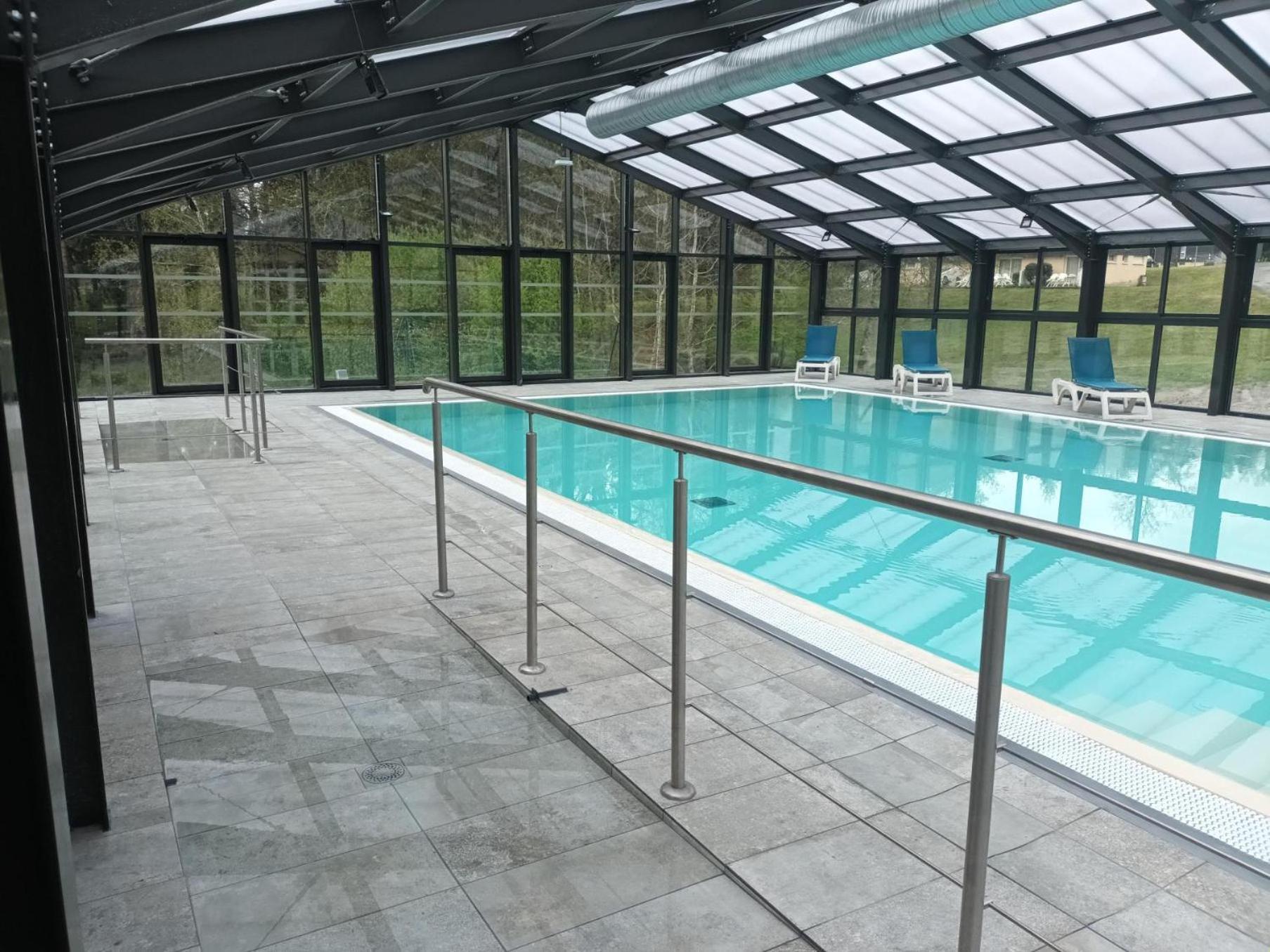 Hotel Vvf Correze Pays D'Eygurande Exterior foto